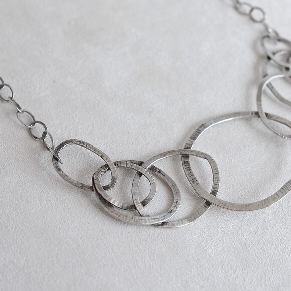 Silpada 'Pop the Bubbly' N2450 Bib Necklace Retired Sterling Silver 925 18" - Picture 2 of 8